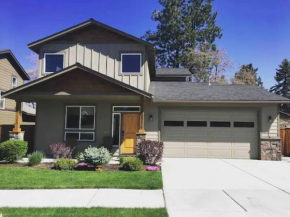Sunny Millbrook Retreat with WIFI, Firepit, BBQ